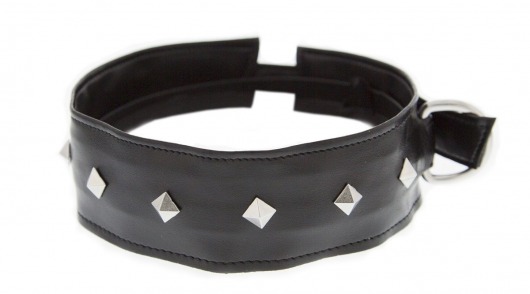 Полиуретановый ошейник с пуклями Collar with Studs - Blush Novelties - купить с доставкой в Кирове